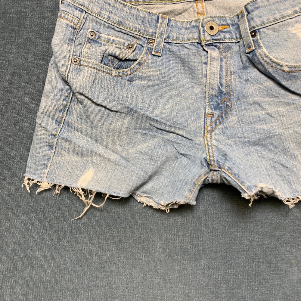 Levi's 518 Superlow Cut Off Shorts Womens Blue Denim Light Wash Red Tab Raw Hem - Picture 2 of 15